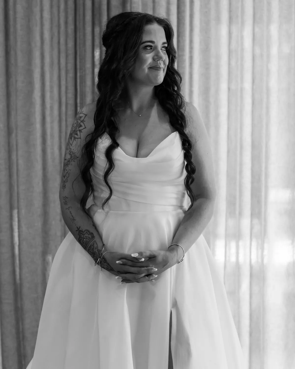 Steph before the ceremony at Mount Duneed Estate